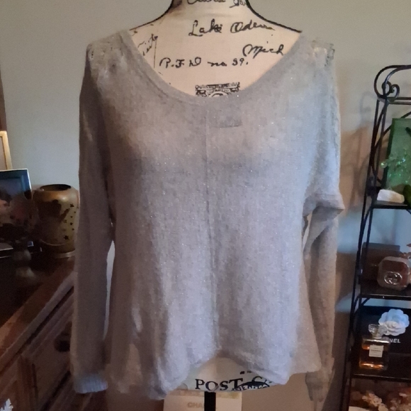 Anthropologie Sweaters - Anthropologie Knitted & Knotted Gray Knit Sweater Size Small
